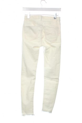 Damskie jeansy Zara, Rozmiar S, Kolor ecru, Cena 40,99 zł