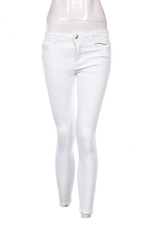 Dámske džínsy  Zara, Veľkosť S, Farba Biela, Cena  15,95 €