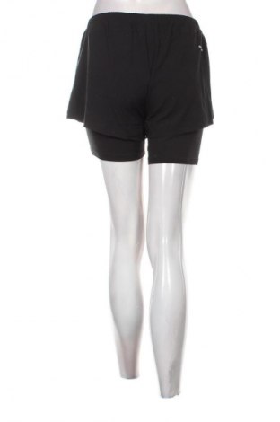 Pantaloni scurți de femei Adidas, Mărime M, Culoare Negru, Preț 113,99 Lei