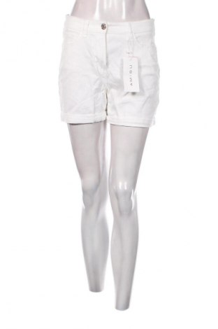 Damen Shorts Amisu, Größe M, Farbe Weiß, Preis 13,99 €