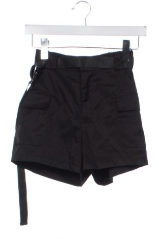 Dámske kraťasy  Cropp, Veľkosť XS, Farba Čierna, Cena  19,95 €
