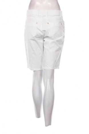 Pantaloni scurți de femei Enjoy, Mărime M, Culoare Alb, Preț 46,99 Lei