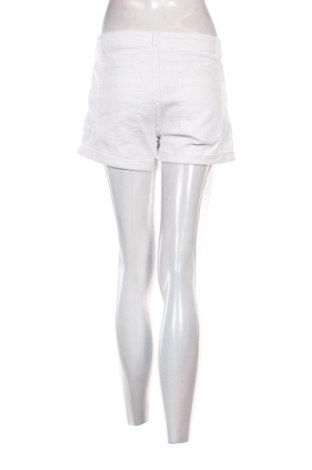 Pantaloni scurți de femei Esmara, Mărime S, Culoare Alb, Preț 61,99 Lei