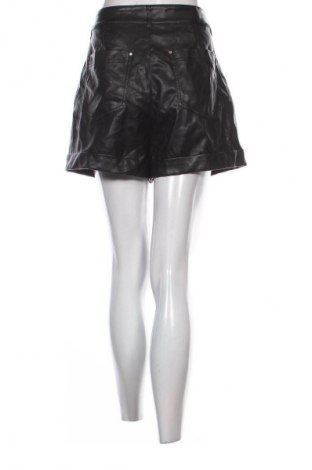 Pantaloni scurți de femei Guess, Mărime L, Culoare Negru, Preț 221,99 Lei