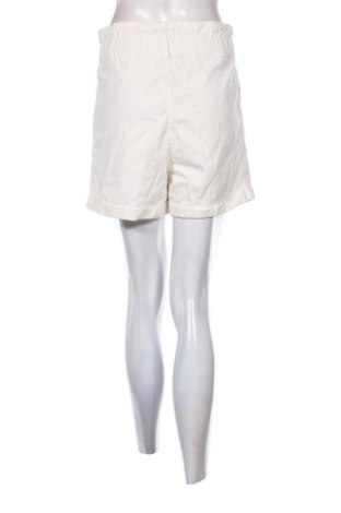 Női rövidnadrág H&M, Méret S, Szín Fehér, Ár 4 022 Ft