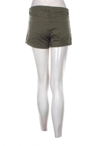 Dámské kraťasy  H&M, Velikost M, Barva Zelená, Cena  309,00 Kč