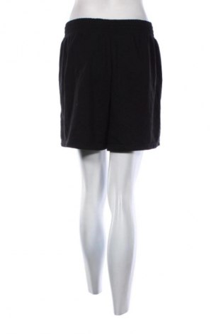 Pantaloni scurți de femei H&M Divided, Mărime XL, Culoare Negru, Preț 61,99 Lei