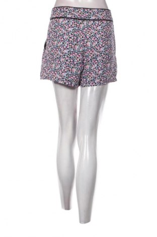 Női rövidnadrág H&M Divided, Méret M, Szín Sokszínű, Ár 5 199 Ft