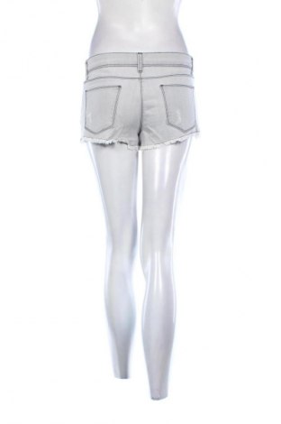 Pantaloni scurți de femei Just Female, Mărime M, Culoare Gri, Preț 94,99 Lei