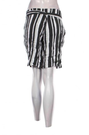 Pantaloni scurți de femei Kenny S., Mărime M, Culoare Multicolor, Preț 88,99 Lei