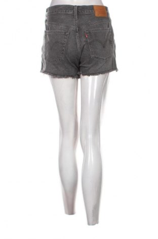 Dámské kraťasy  Levi's, Velikost S, Barva Šedá, Cena  779,00 Kč