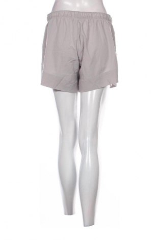 Pantaloni scurți de femei Nike, Mărime L, Culoare Gri, Preț 110,99 Lei
