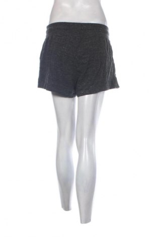 Damen Shorts Nike, Größe L, Farbe Mehrfarbig, Preis 33,99 €
