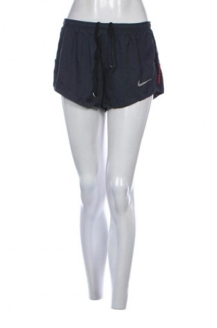 Pantaloni scurți de femei Nike, Mărime M, Culoare Albastru, Preț 110,99 Lei
