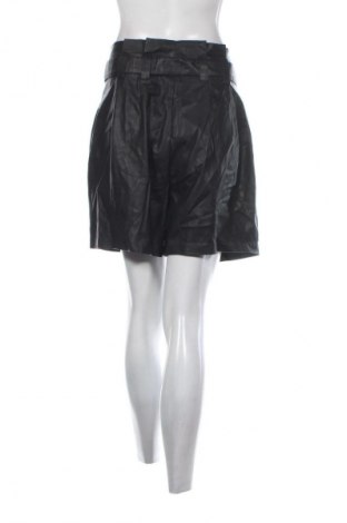Pantaloni scurți de femei ONLY, Mărime L, Culoare Negru, Preț 150,99 Lei