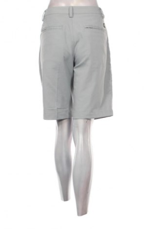 Pantaloni scurți de femei PUMA, Mărime XL, Culoare Verde, Preț 156,99 Lei