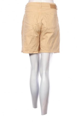 Pantaloni scurți de femei Pieces, Mărime XL, Culoare Bej, Preț 65,99 Lei