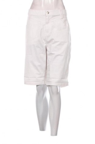 Damen Shorts S.Oliver, Größe XL, Farbe Weiß, Preis 23,99 €