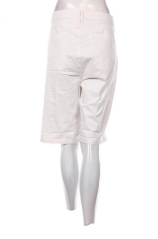 Damen Shorts S.Oliver, Größe XL, Farbe Weiß, Preis 23,99 €