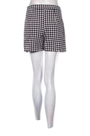 Pantaloni scurți de femei SHEIN, Mărime S, Culoare Multicolor, Preț 61,99 Lei