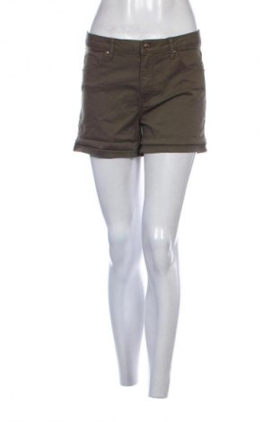 Dámske kraťasy  Stradivarius, Veľkosť M, Farba Zelená, Cena  11,95 €