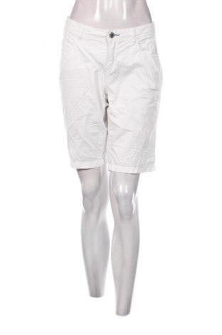 Pantaloni scurți de femei Street One, Mărime M, Culoare Alb, Preț 86,99 Lei