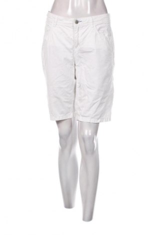 Pantaloni scurți de femei Street One, Mărime L, Culoare Alb, Preț 110,99 Lei