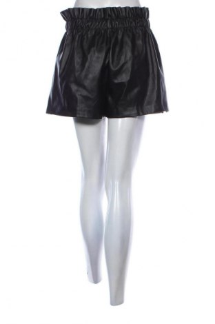 Pantaloni scurți de femei Tally Weijl, Mărime L, Culoare Negru, Preț 27,99 Lei