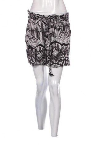 Pantaloni scurți de femei True Style, Mărime L, Culoare Multicolor, Preț 64,99 Lei