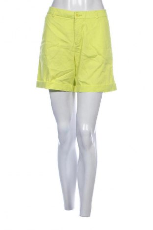 Pantaloni scurți de femei United Colors Of Benetton, Mărime L, Culoare Verde, Preț 110,99 Lei