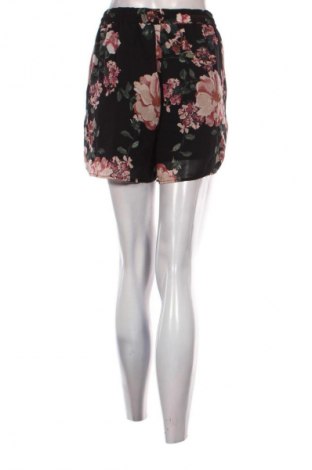 Női rövidnadrág Vero Moda, Méret XL, Szín Sokszínű, Ár 5 469 Ft