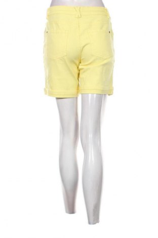 Pantaloni scurți de femei Woman By Tchibo, Mărime S, Culoare Galben, Preț 64,99 Lei