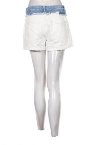 Damen Shorts Zara, Größe M, Farbe Weiß, Preis € 11,99