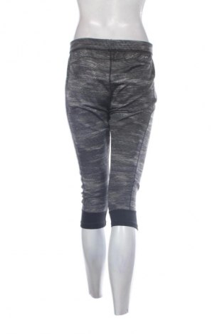 Dámske legíny  Adidas, Veľkosť M, Farba Viacfarebná, Cena  16,95 €
