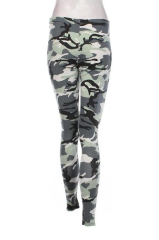Damskie legginsy Clockhouse, Rozmiar XL, Kolor Kolorowy, Cena 62,99 zł