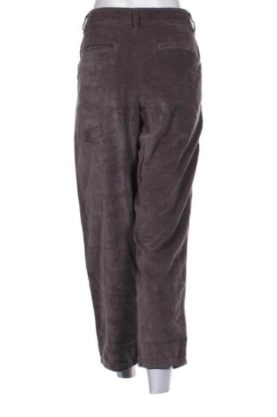 Γυναικείο παντελόνι ASOS, Μέγεθος M, Χρώμα Γκρί, Τιμή 26,99 €