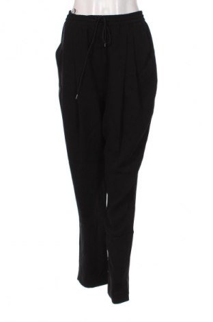 Pantaloni de femei McQ Alexander McQueen, Mărime M, Culoare Negru, Preț 584,99 Lei