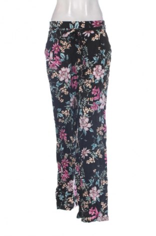 Damenhose Amisu, Größe M, Farbe Mehrfarbig, Preis 20,99 €