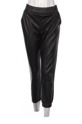 Damskie spodnie Bershka, Rozmiar S, Kolor Czarny, Cena 95,99 zł