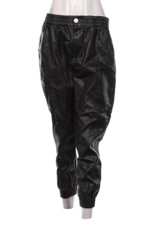 Női nadrág Bershka, Méret XL, Szín Fekete, Ár 3 639 Ft