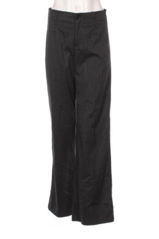 Női nadrág Bershka, Méret M, Szín Sokszínű, Ár 3 249 Ft