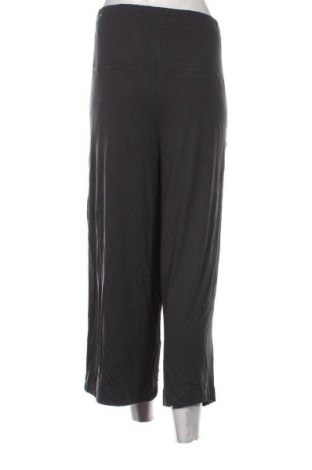 Pantaloni de femei Cecil, Mărime XXL, Culoare Gri, Preț 133,99 Lei