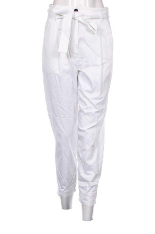 Damenhose Emma, Größe S, Farbe Weiß, Preis 14,99 €