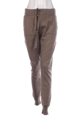 Pantaloni de femei Ever.me by Takko Fashion, Mărime M, Culoare Maro, Preț 94,99 Lei