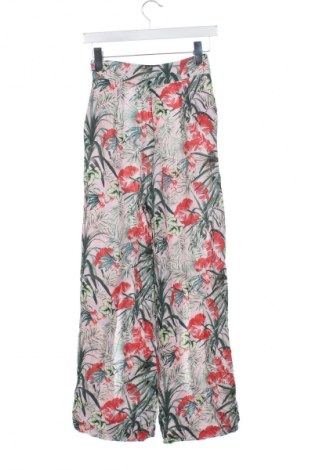 Damenhose Guess, Größe XS, Farbe Mehrfarbig, Preis € 52,99