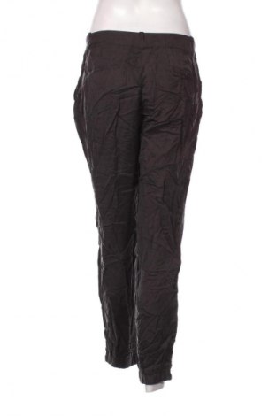 Damskie spodnie Guess By Marciano, Rozmiar M, Kolor Szary, Cena 126,99 zł