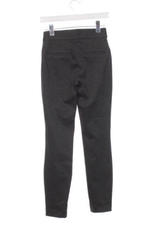 Дамски панталон H&M, Размер XS, Цвят Сив, Цена 29,99 лв.