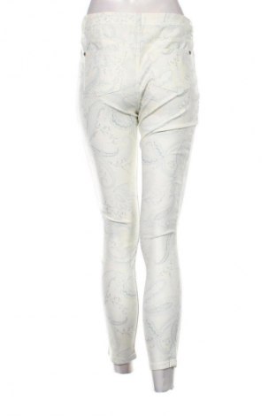 Damenhose Lascana, Größe M, Farbe Mehrfarbig, Preis 20,99 €