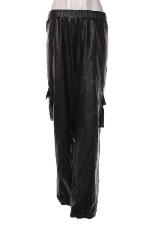 Damenhose Pretty Little Thing, Größe XXL, Farbe Schwarz, Preis 20,99 €