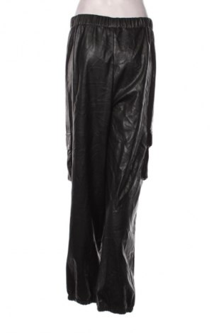 Damenhose Pretty Little Thing, Größe XXL, Farbe Schwarz, Preis 20,99 €